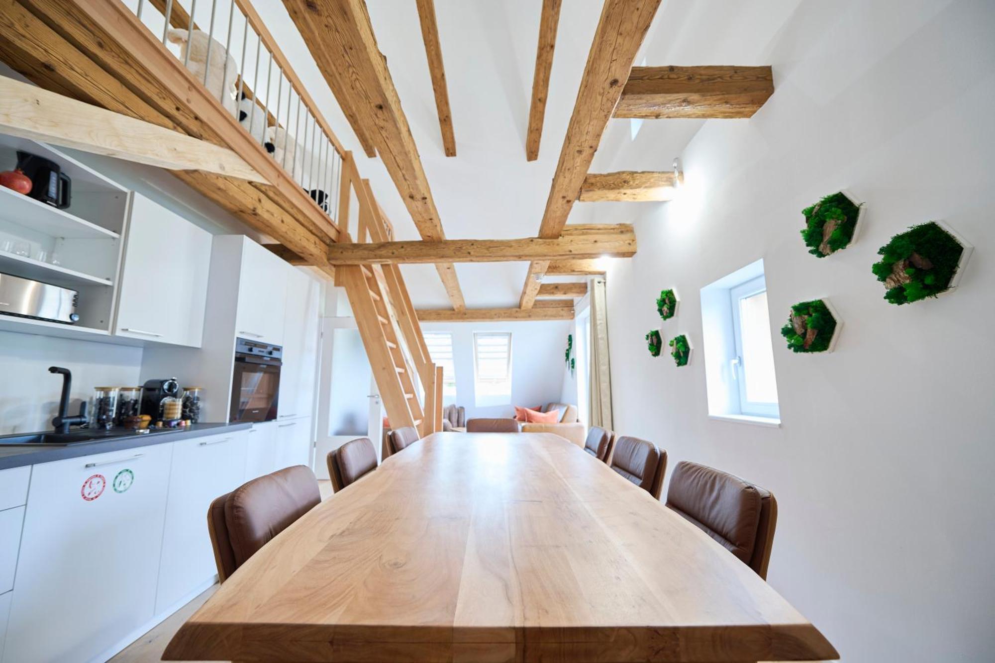 Wood World Luxury - Massage - Bergblick - Tranpolin- Parken Apartment Markdorf Exterior photo